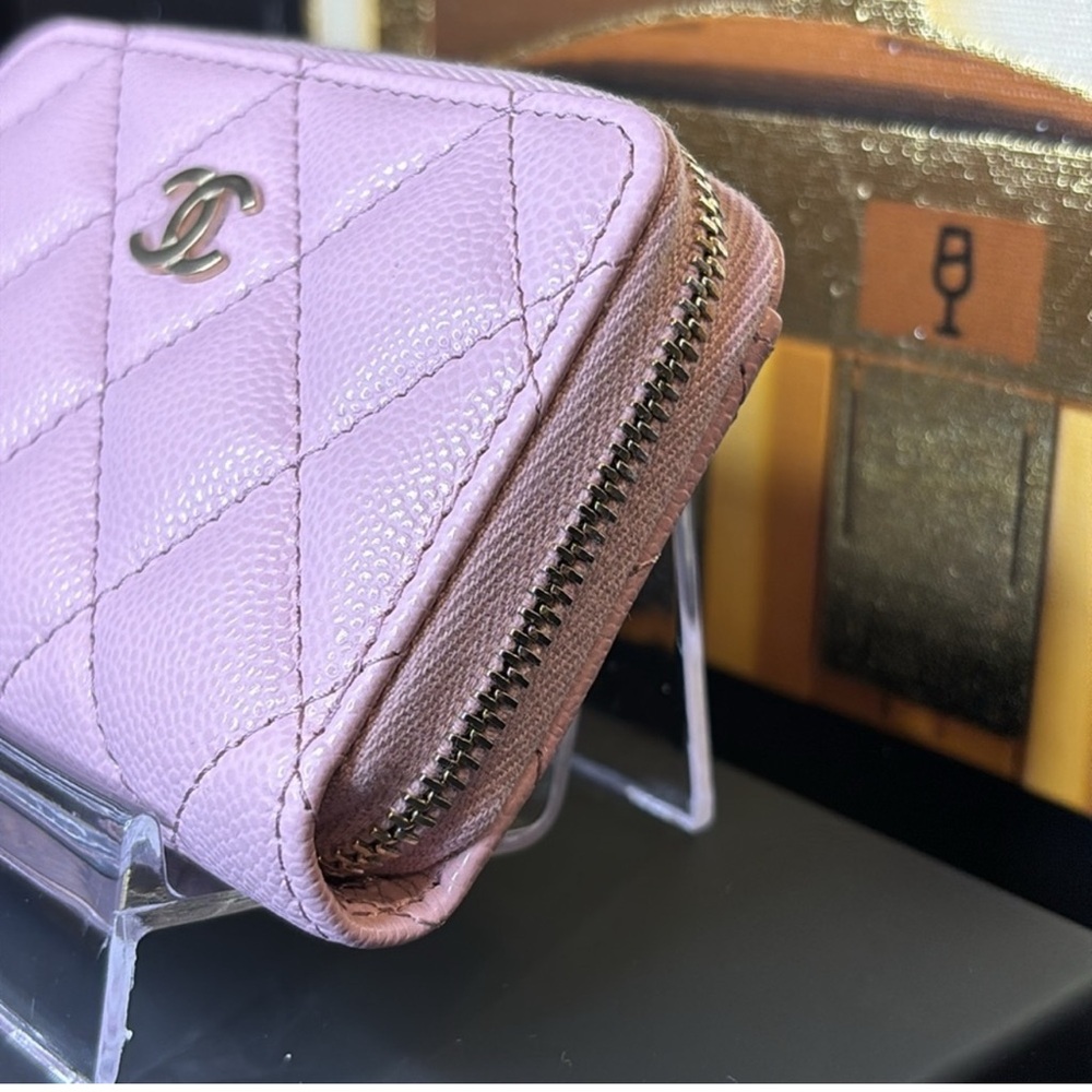 ❤️HOST PICK❤️Chanel Pink Quilted Wallet - Picture 4 of 10